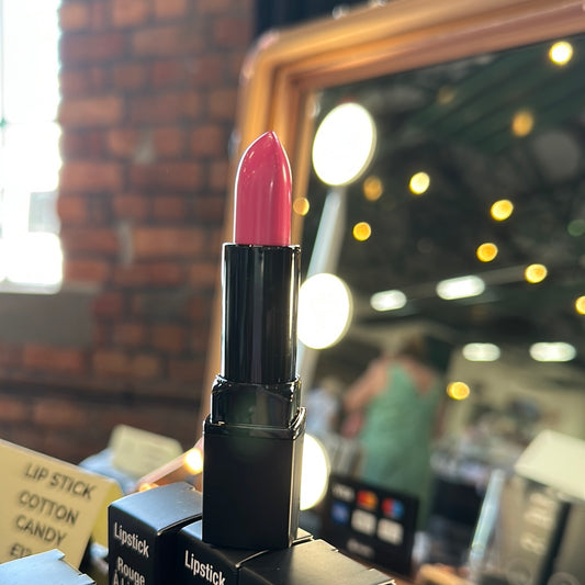 Jealous lipstick ￼