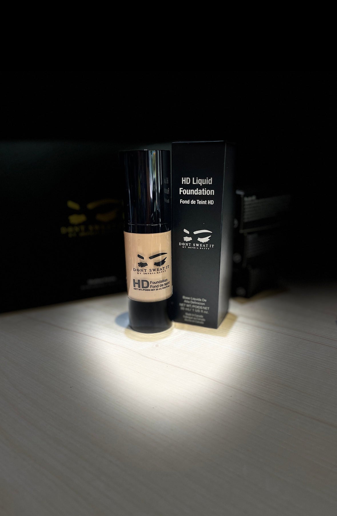 Extra Iight Porcelain HDL Foundation