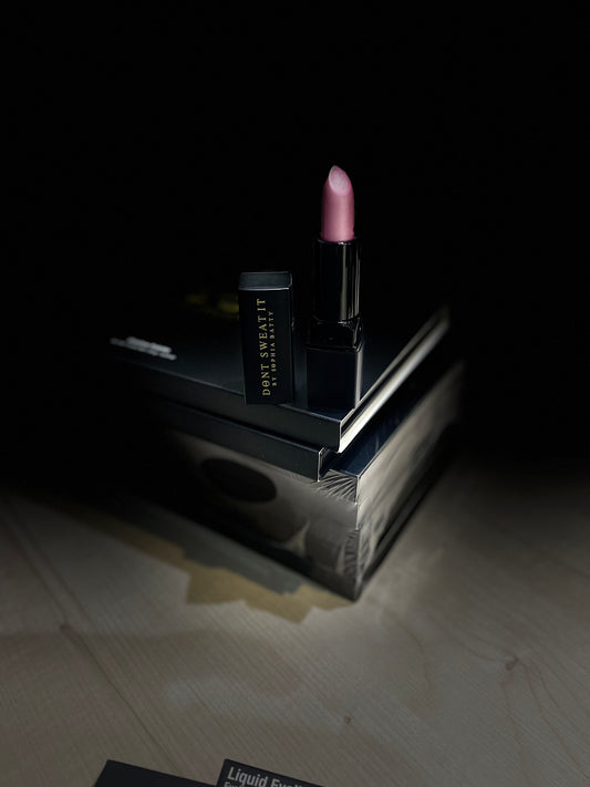 Don’t sweat it by Sophia, Batty, lipstick colour, cotton candy